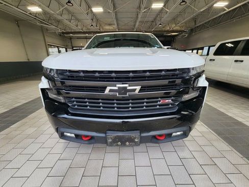 Used 2020 Chevrolet Silverado 1500 LT Trail Boss image 2