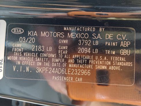Used 2020 Kia Forte LXS FWD image 33