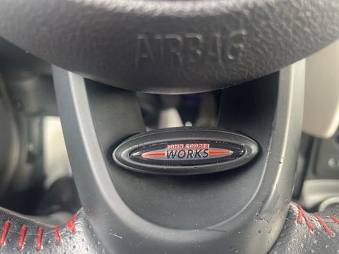 Used 2019 MINI Cooper S image 34