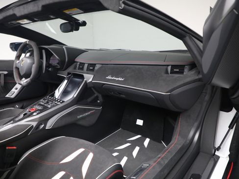 Used 2017 Lamborghini Centenario LP 770-4 AWD/4WD image 16