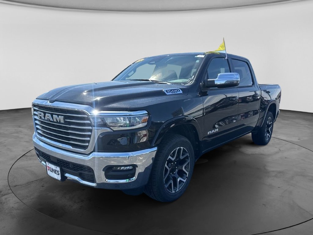 Used 2025 RAM 1500 Laramie AWD/4WD image 20