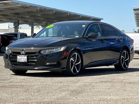 Used 2018 Honda Accord Sport image 8