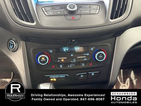 Used 2019 Ford Escape SEL image 9