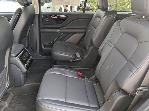New 2025 Lincoln Aviator 2WD w/ Equipment Group 101A image 16