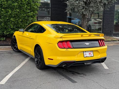 Used 2018 Ford Mustang Premium w/ Ecoboost Performance Package RWD image 19