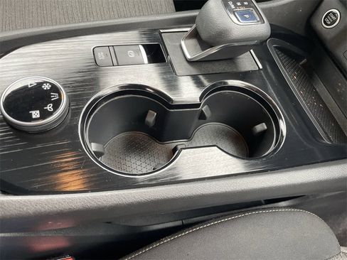 Used 2021 Nissan Rogue SV image 28