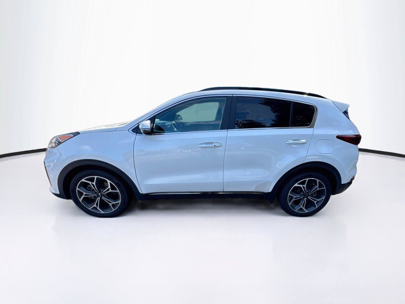 Used 2021 Kia Sportage SX FWD image 2
