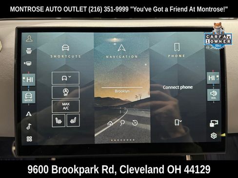 Used 2024 Land Rover Range Rover Evoque Dynamic SE image 24