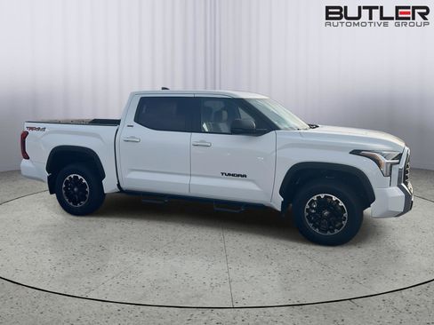 New 2026 Toyota Tundra SR5 AWD/4WD image 7