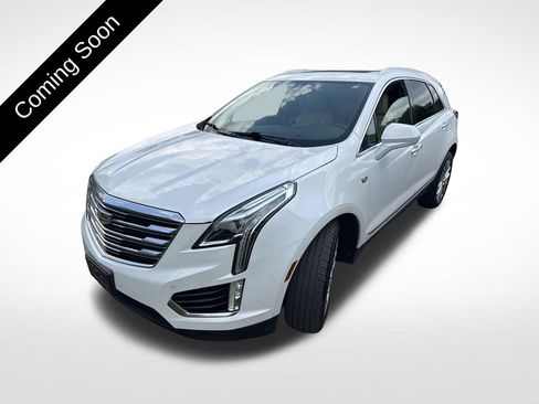 Used 2017 Cadillac XT5 Premium Luxury AWD/4WD image 1