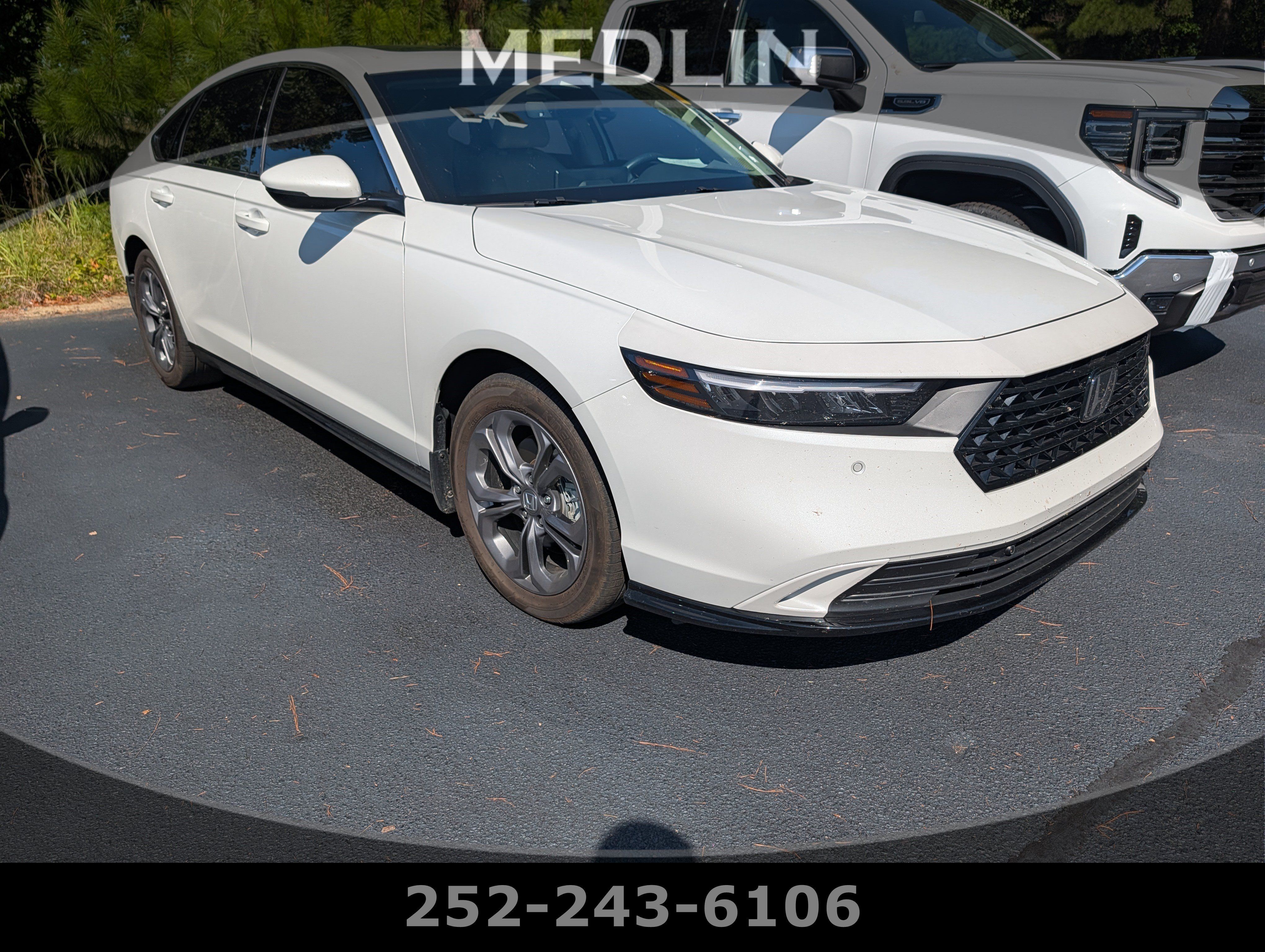 Used 2024 Honda Accord EX-L image 1