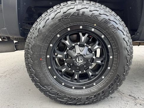 Used 2015 Chevrolet Silverado 2500 LTZ image 21