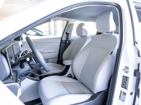 New 2025 Hyundai Kona SEL FWD image 10