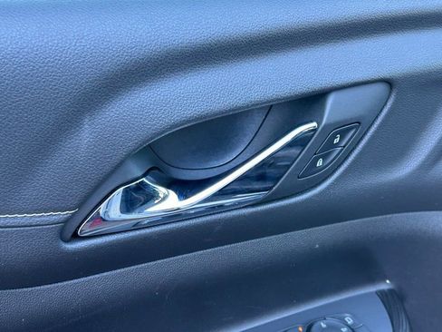 Used 2023 GMC Acadia SLT image 68