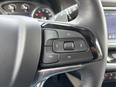 Used 2024 Buick Enclave Essence w/ Experience Buick Package image 26