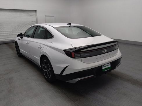 Used 2024 Hyundai Sonata SEL FWD image 5