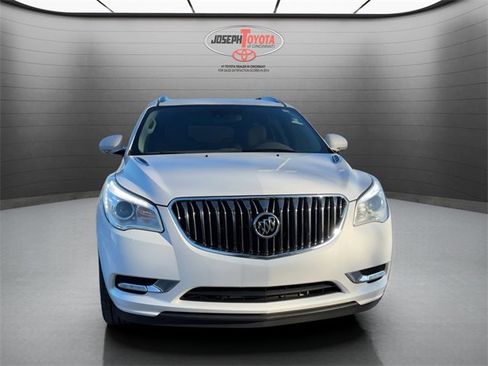 Used 2017 Buick Enclave Leather image 16