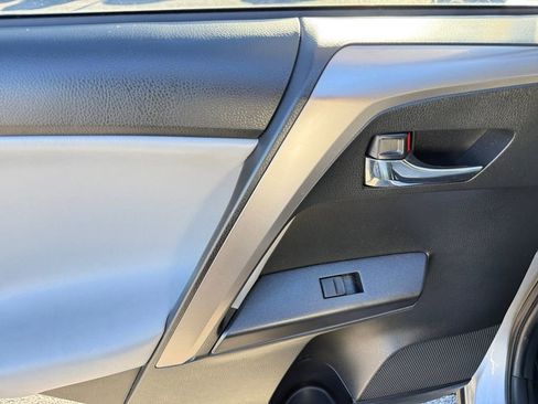 Used 2018 Toyota RAV4 XLE w/ Plus Extra Value Package image 15