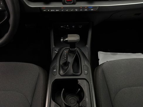 Used 2025 Kia K4 FWD image 14