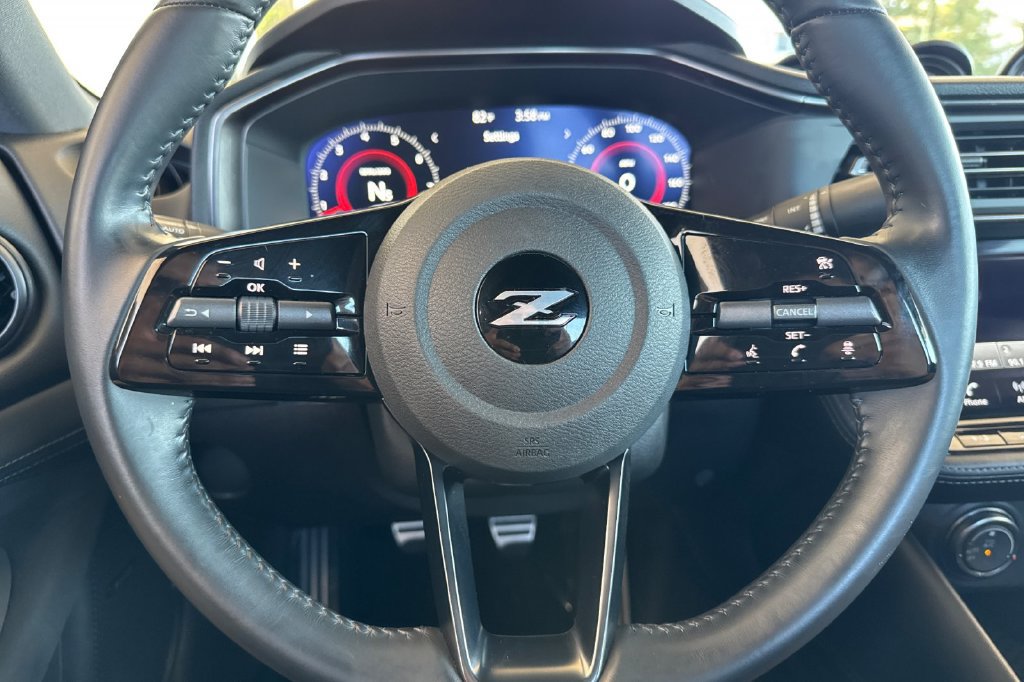 Used 2024 Nissan Z Performance w/ Heritage Edition RWD image 20