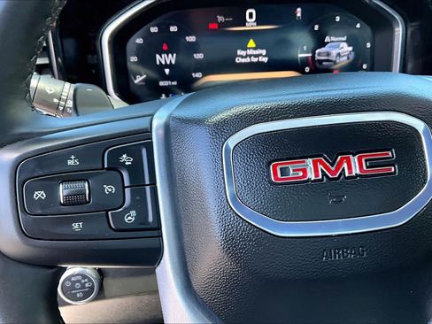 Used 2026 GMC Sierra 1500 Elevation RWD image 22