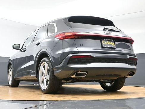 Used 2025 Audi Q5 Prestige AWD/4WD image 54