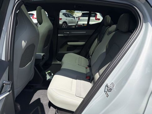 New 2026 Volvo EX30 Plus w/ Climate Package AWD/4WD image 17