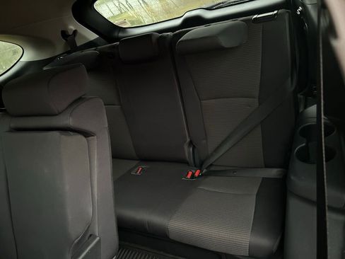 Used 2023 Toyota Highlander LE image 13