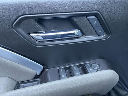 Used 2024 Chevrolet Colorado ZR2 w/ Technology Package image 24