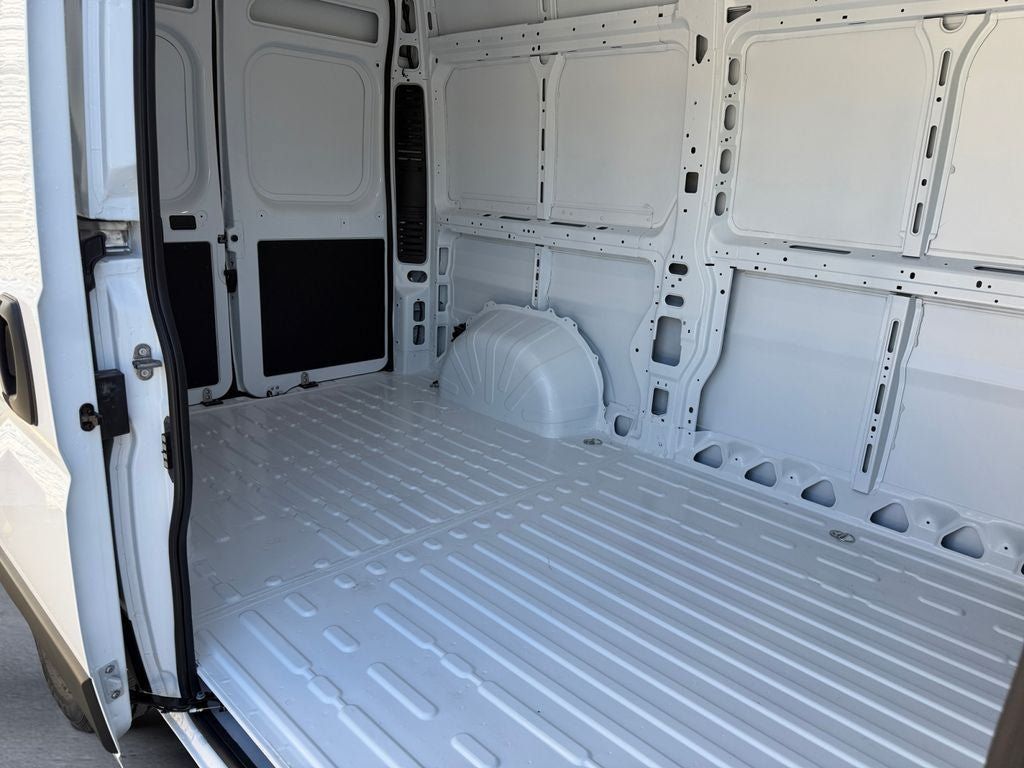New 2026 RAM ProMaster 1500 w/ Quick Order Package 22G SLT FWD image 14