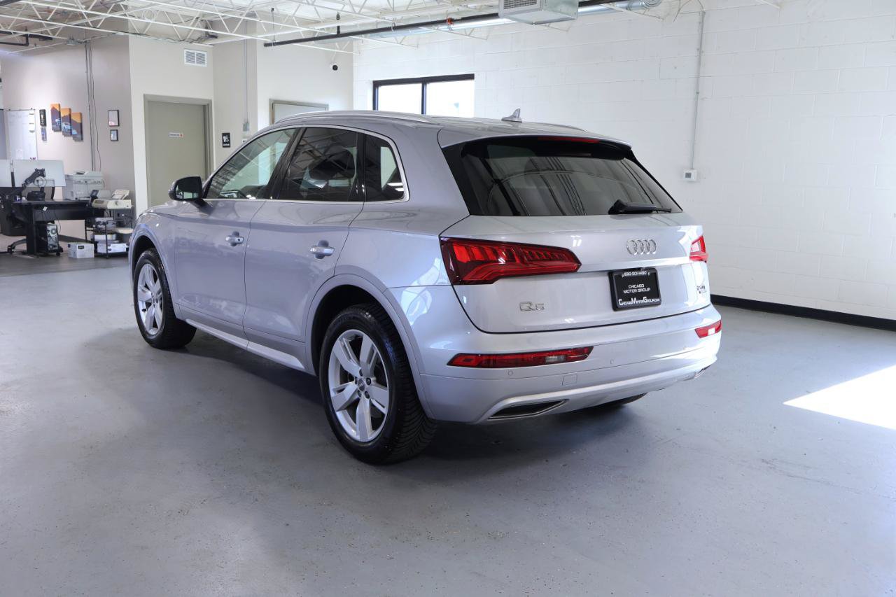 Used 2018 Audi Q5 2.0T Premium Plus w/ Premium Plus Package AWD/4WD image 5