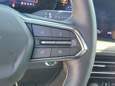 Certified 2026 Chevrolet Traverse LT w/ Driver Confidence Package FWD image 26