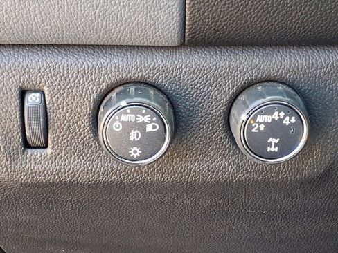 Used 2022 Chevrolet Colorado Z71 image 15