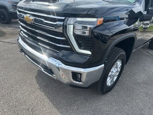 New 2026 Chevrolet Silverado 2500 LTZ image 9