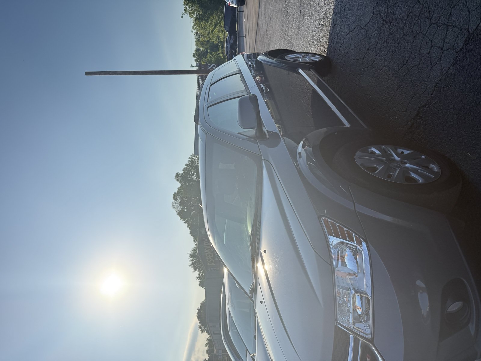 Used 2019 Dodge Journey SE FWD image 3