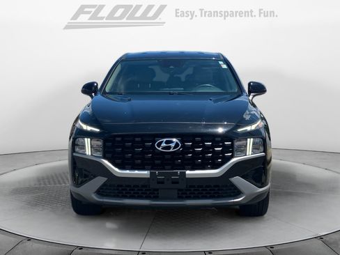 Used 2022 Hyundai Santa Fe SE AWD/4WD image 3