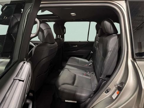 Used 2024 Lexus LX 600 4WD w/ Appearance Package image 29
