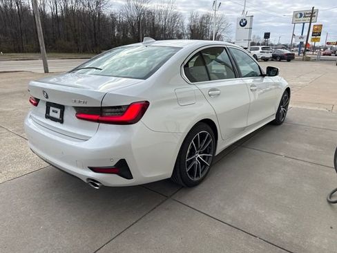 Used 2021 BMW 330i xDrive Sedan w/ Premium Package image 5