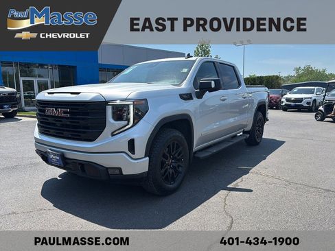 Certified 2022 GMC Sierra 1500 Elevation w/ Elevation Premium Package AWD/4WD image 1