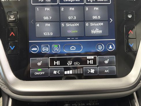 Certified 2025 Subaru Outback Premium w/ Popular Package #1A image 29