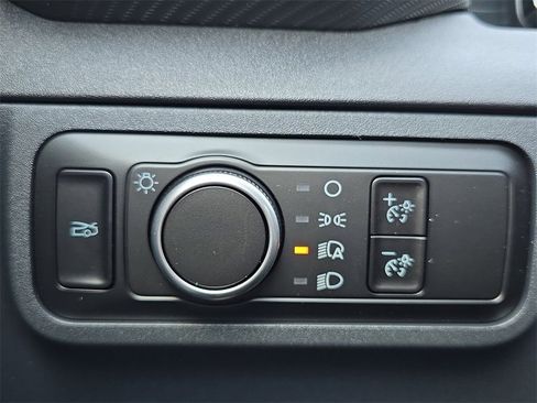 New 2025 Ford Mustang Coupe image 25