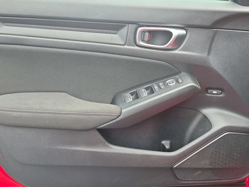 Used 2025 Honda Civic Sport image 11