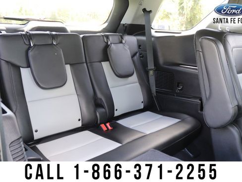 Used 2022 Ford Explorer XLT w/ Equipment Group 202A image 50