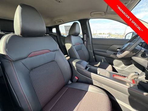 New 2025 Nissan Kicks SR AWD/4WD image 24