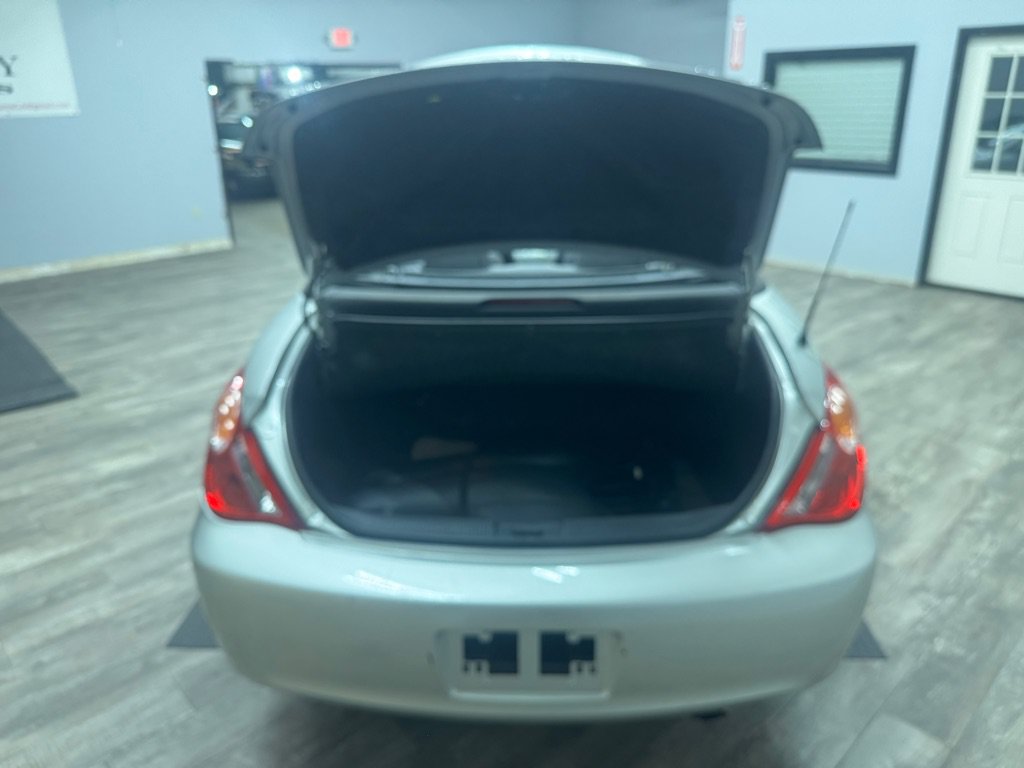 Used 2006 Toyota Solara SE FWD image 25