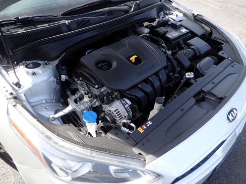 Used 2021 Kia Forte LXS image 20