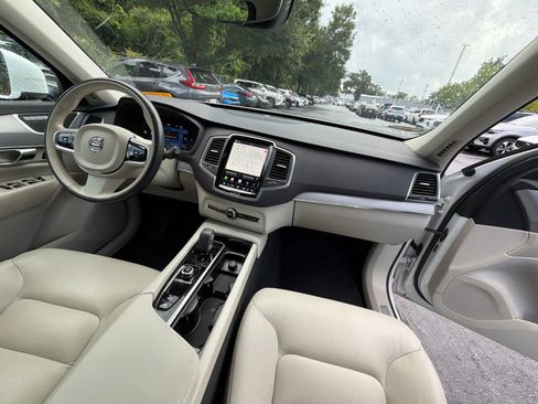 Used 2023 Volvo XC90 B5 Core AWD/4WD image 20
