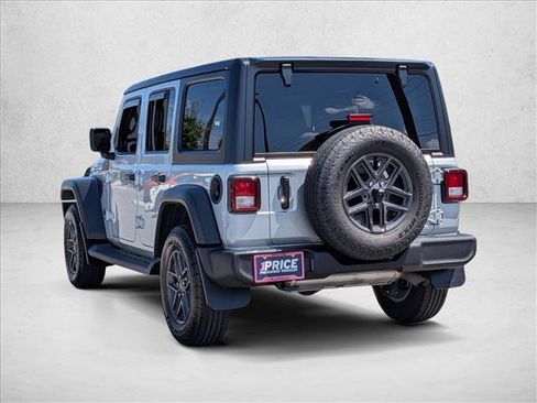 Used 2024 Jeep Wrangler Unlimited Sport AWD/4WD image 8