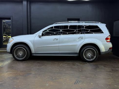 Used 2009 Mercedes-Benz GL 450 4MATIC image 5