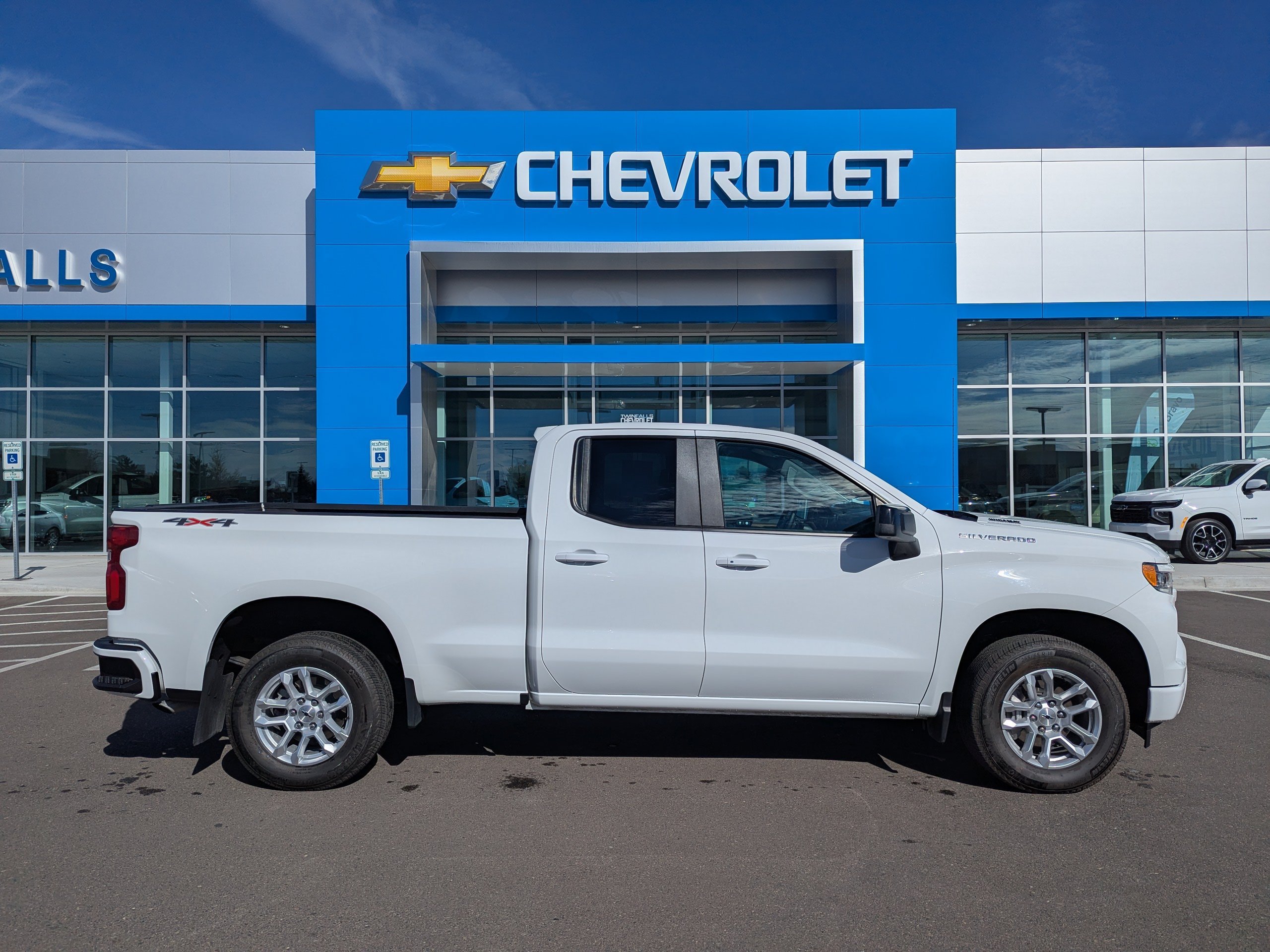 Certified 2024 Chevrolet Silverado 1500 RST w/ Protection Package AWD/4WD image 37